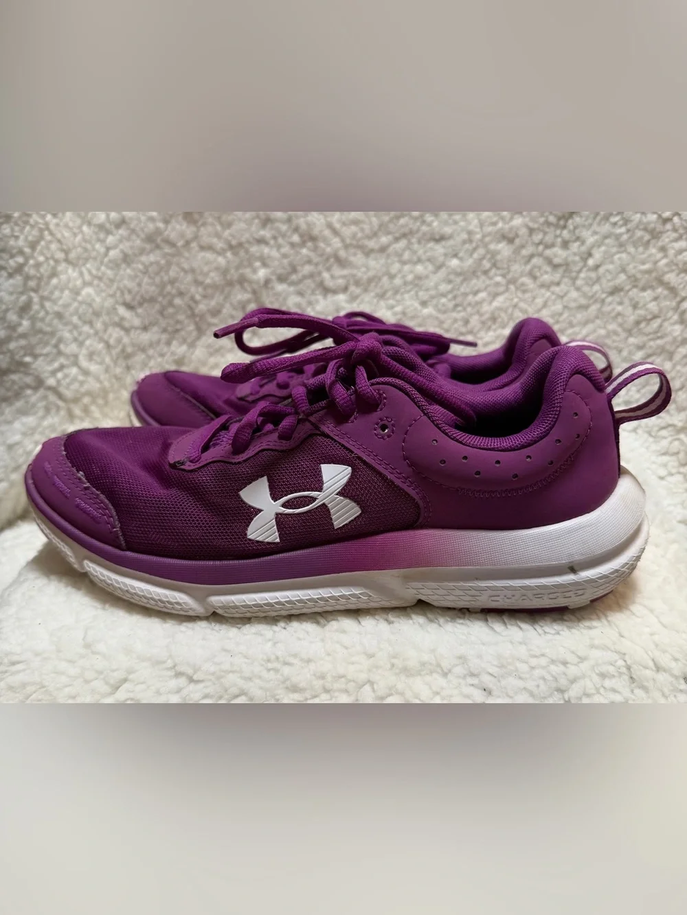 Under Armour Charged Assert 10 Sneakers Andromeda Purple Lace-Up Yourh Size 6